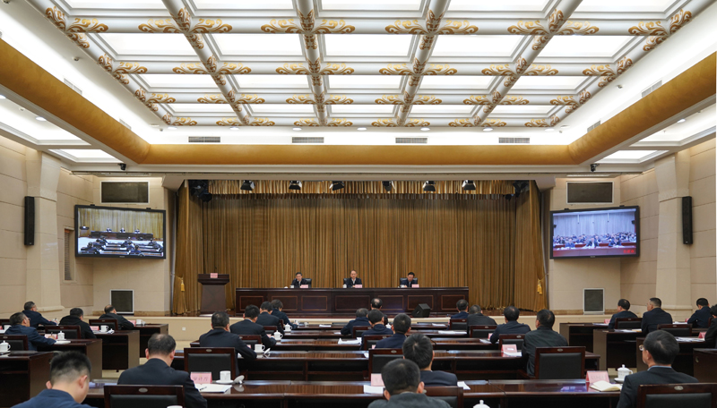 黃強(qiáng)主持召開2023年第四季度全省經(jīng)濟(jì)運(yùn)行調(diào)度電視電話會議
堅(jiān)定信心加力加勁沖刺四季度
堅(jiān)決完成全年經(jīng)濟(jì)社會發(fā)展目標(biāo)任務(wù)「相關(guān)圖片」